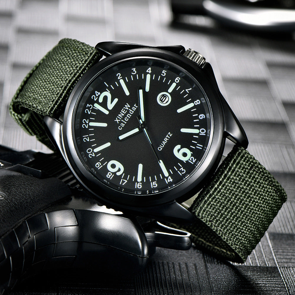 Men's Quartz Watch with Nylon Strap and Calendar Feature