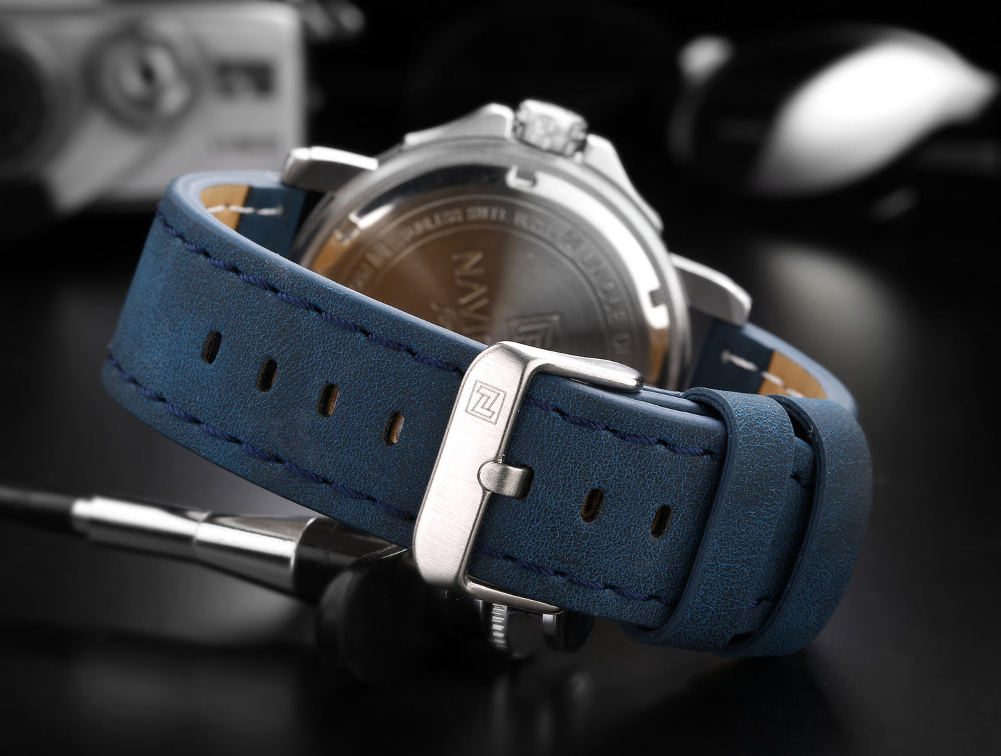 Men's Quartz Watch with Weekday Leather Strap