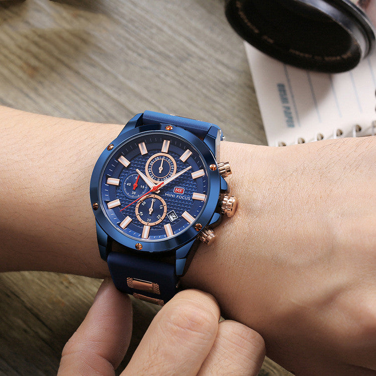 Men's Waterproof Quartz Sports Watch by MINIFOCUS