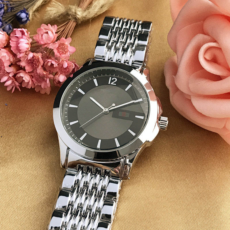 Trendy Men's Quartz Watch with Studded Markers