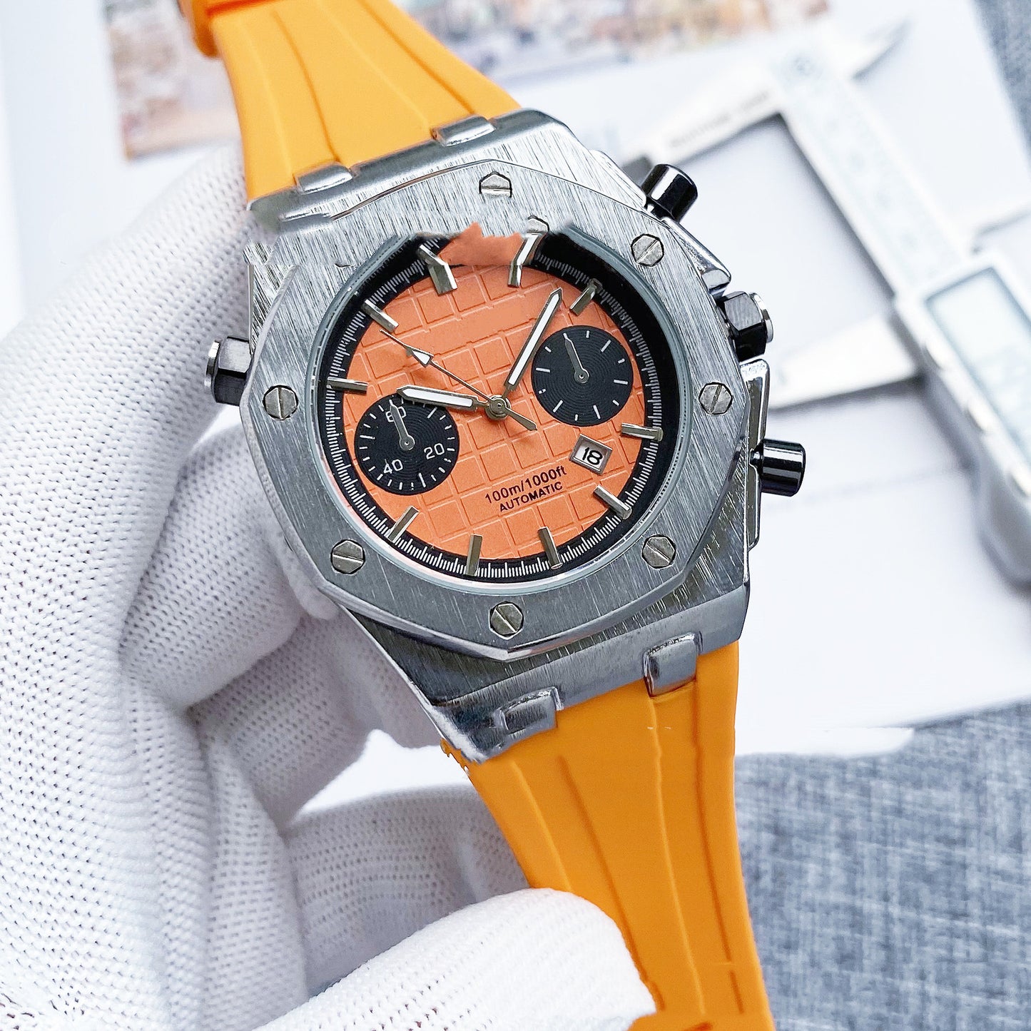 Men's Fashion Quartz 3-Pin Tape Watch