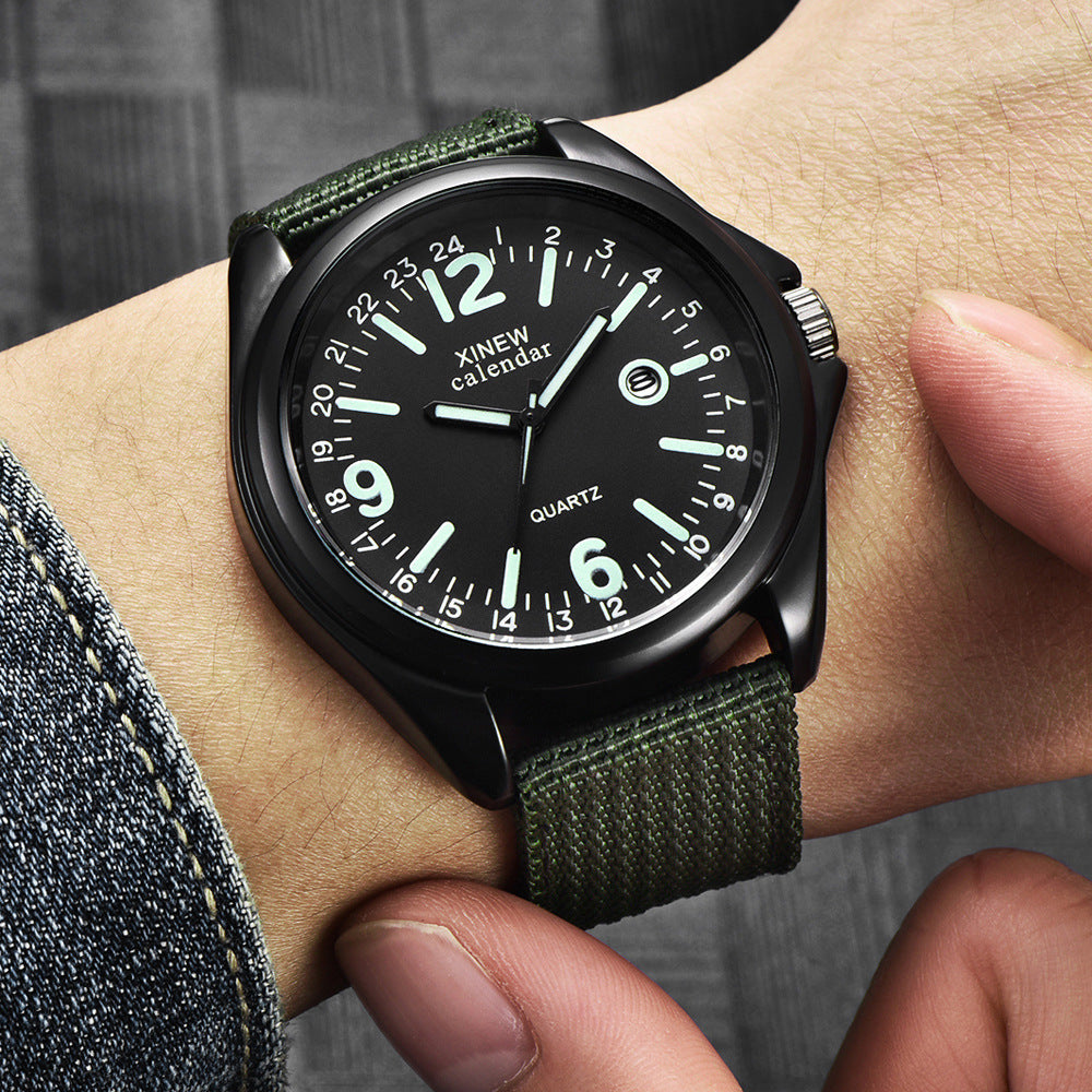 Men's Quartz Watch with Nylon Strap and Calendar Feature