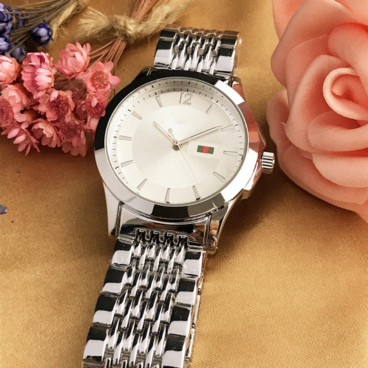 Trendy Men's Quartz Watch with Studded Markers