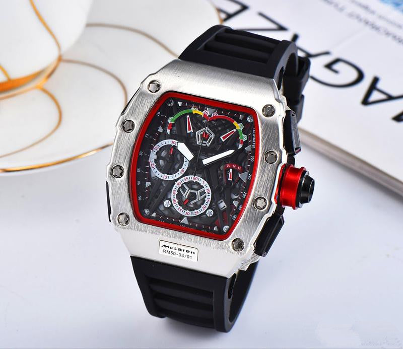 Quartz Men's Watch with Silicone Band (European Style)