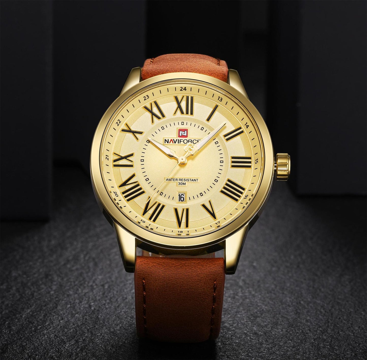 NAVIFORCE 9126 Men's Quartz Watch with Leather Strap
