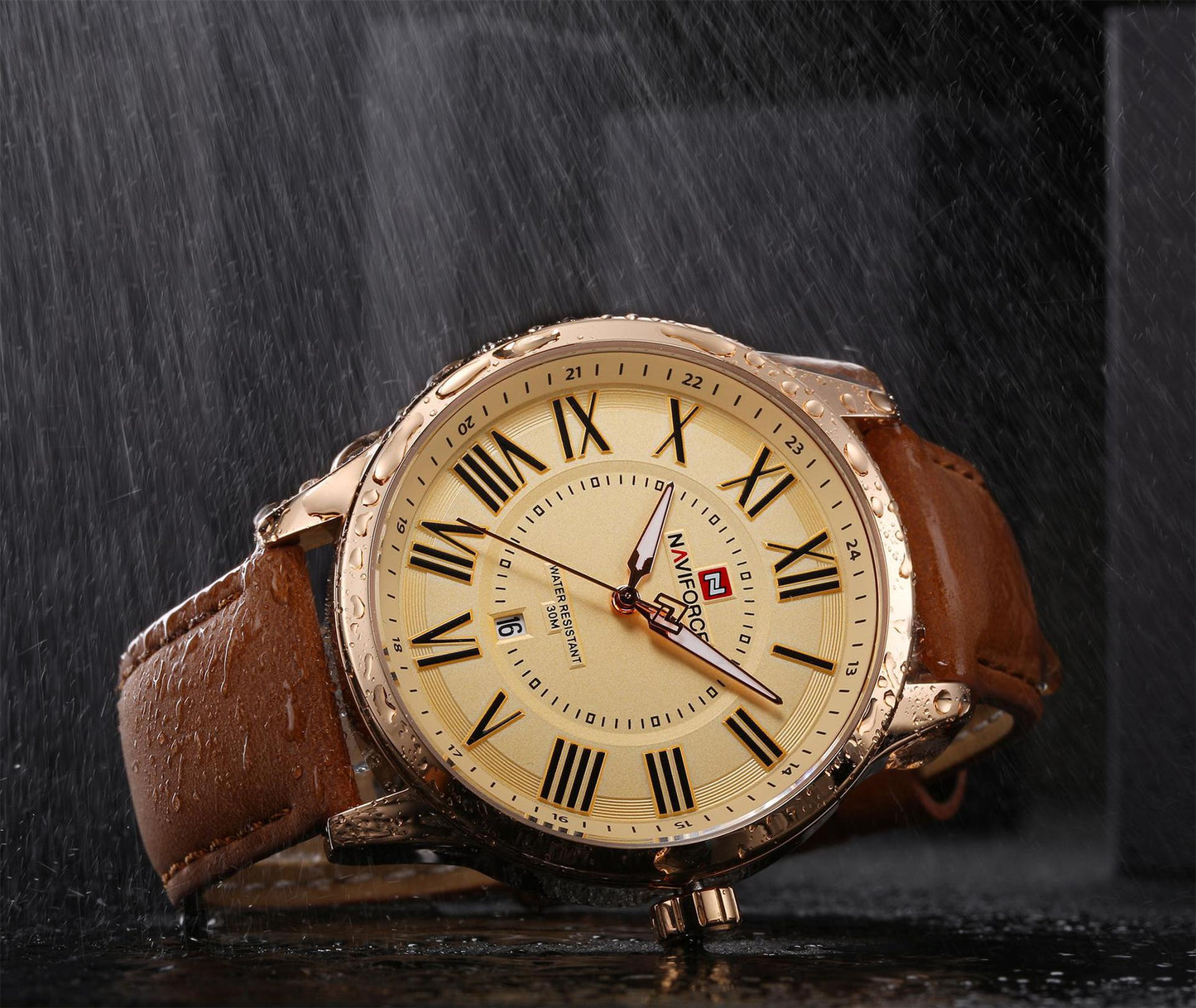 NAVIFORCE 9126 Men's Quartz Watch with Leather Strap