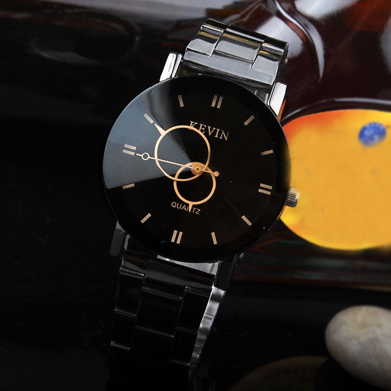 Quartz Men's Watch with Fashionable Steel Band