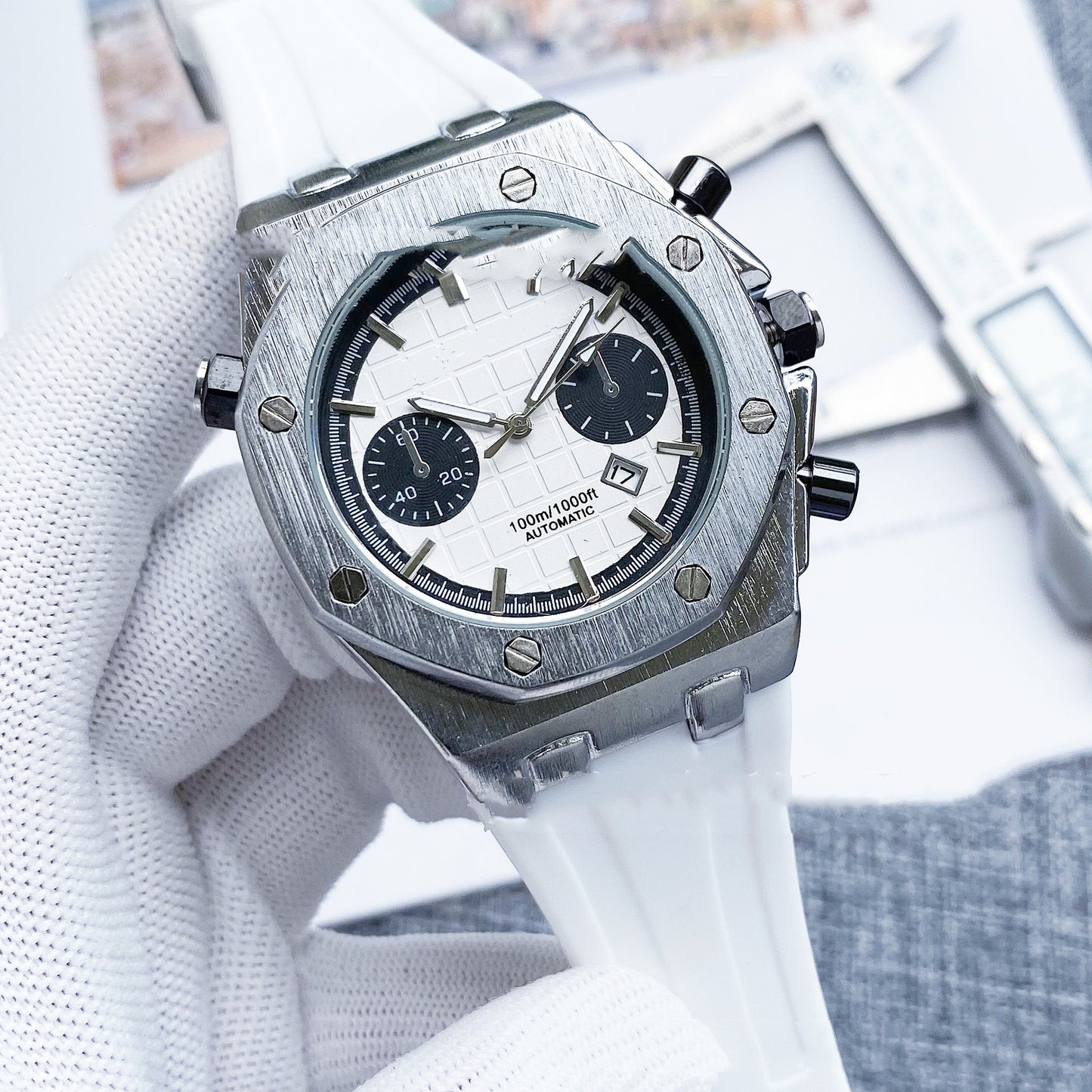 Men's Fashion Quartz 3-Pin Tape Watch