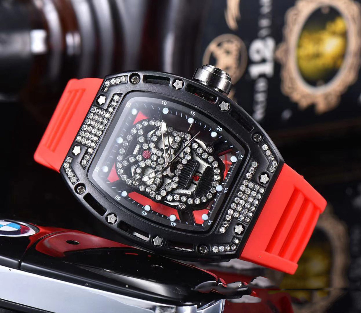Fashion Tonneau Hollow Men's Silicone Quartz Watch