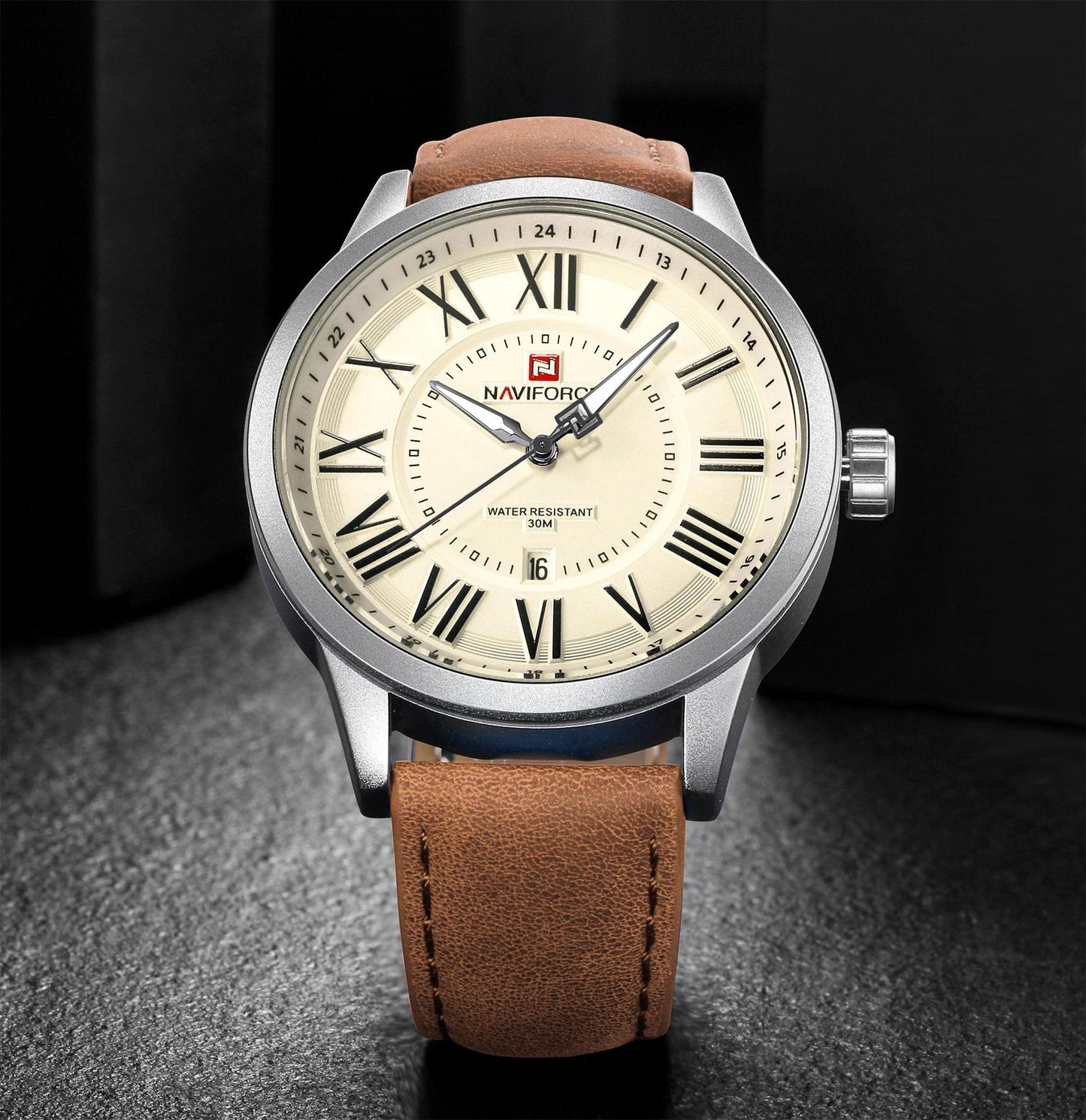 NAVIFORCE 9126 Men's Quartz Watch with Leather Strap